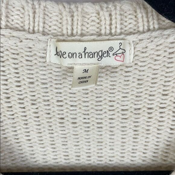 Love on a Hanger. Faux fur open front cardigan sweater Tan. M - Picture 3 of 7